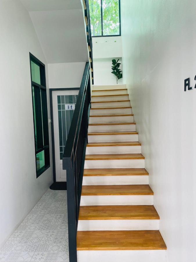 Sky View Home And Hostel Chiangmai Chiang Mai Dış mekan fotoğraf