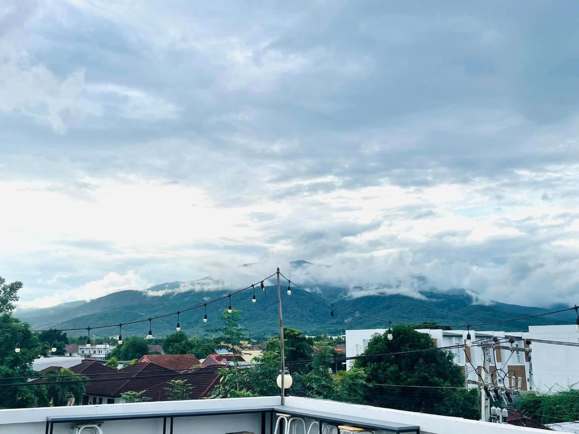 Sky View Home And Hostel Chiangmai Chiang Mai Dış mekan fotoğraf