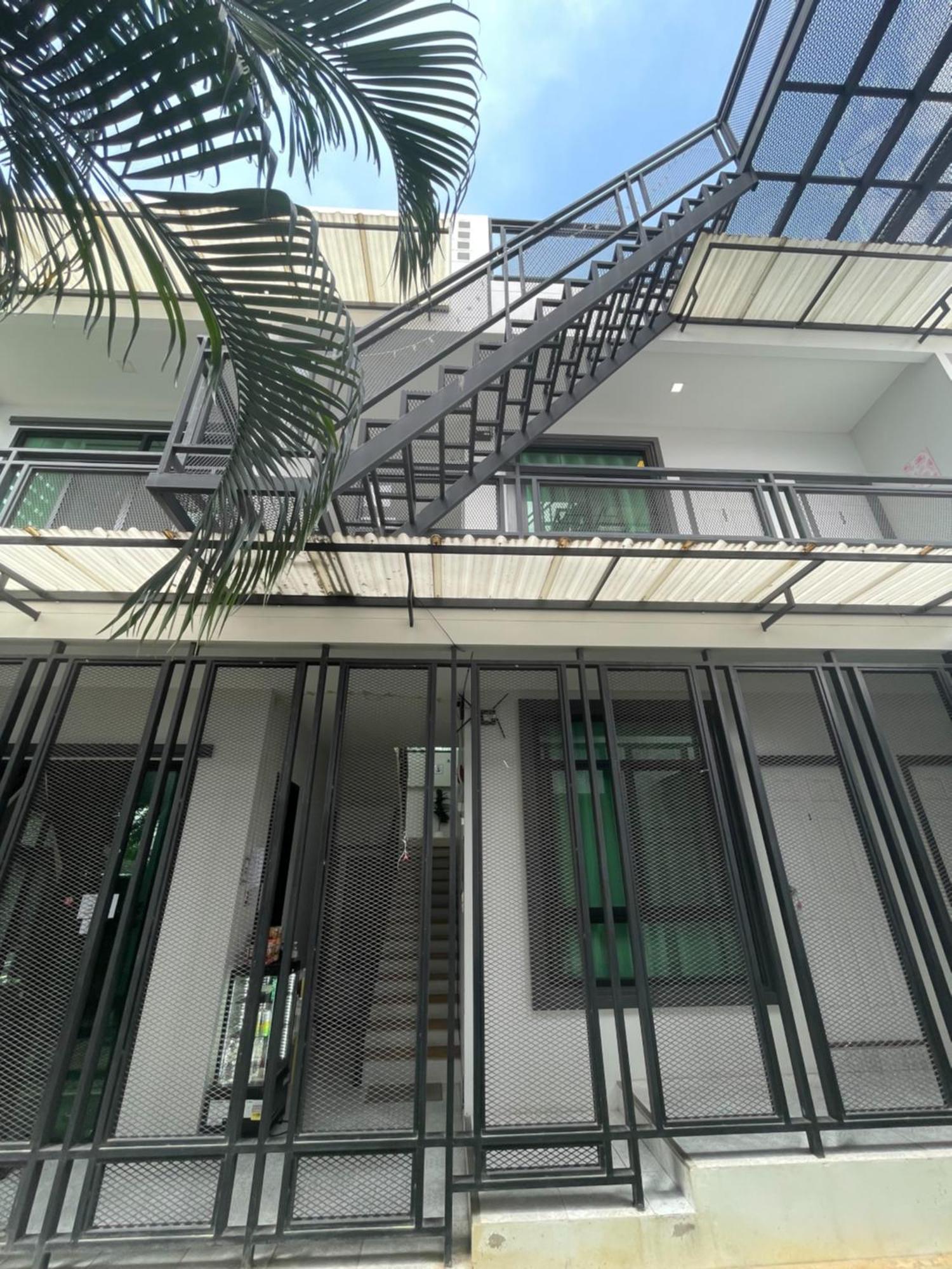 Sky View Home And Hostel Chiangmai Chiang Mai Dış mekan fotoğraf